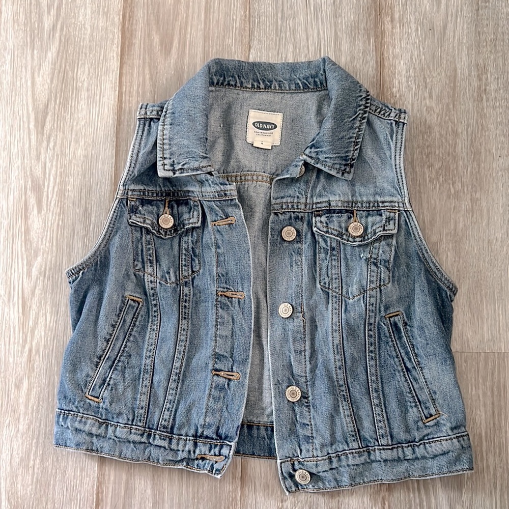 Old navy denim vest